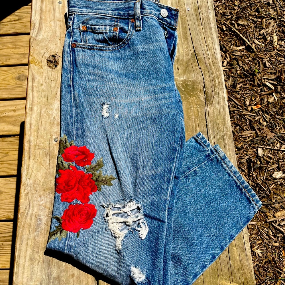 Levi’s 501’s w/ rose embroidery